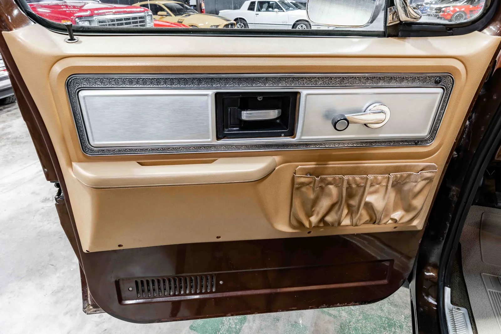 11_1978-Chevrolet-Blazer-Brown Metallic-213358-47.jpg